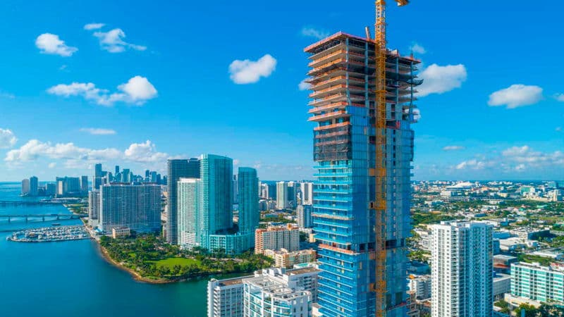 featured image for story, Pre-Construcción en Miami: Ventajas y Desventajas
